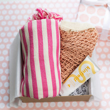 Load image into Gallery viewer, Summer Vibes Gift Box - Pink
